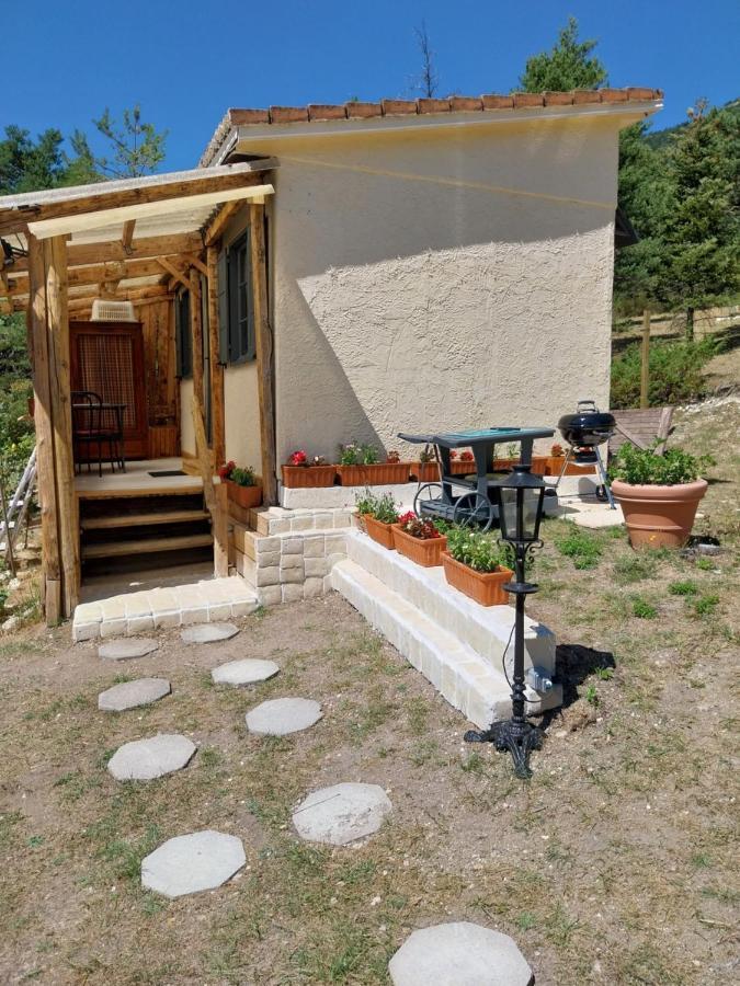 Petit Studio Dans La Prairie Saint-Auban  Екстер'єр фото