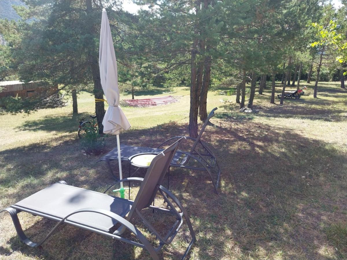 Petit Studio Dans La Prairie Saint-Auban  Екстер'єр фото