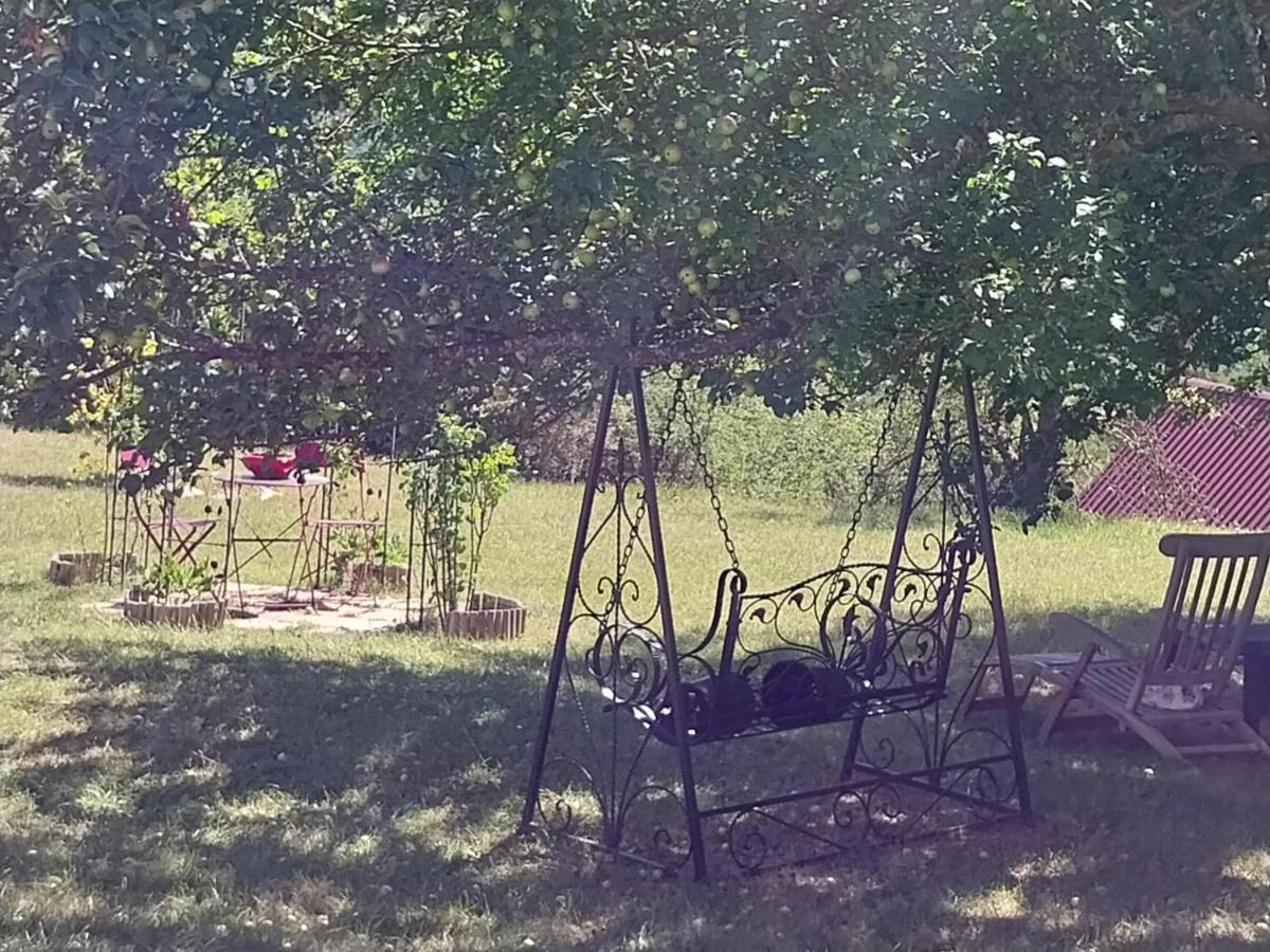 Petit Studio Dans La Prairie Saint-Auban  Екстер'єр фото