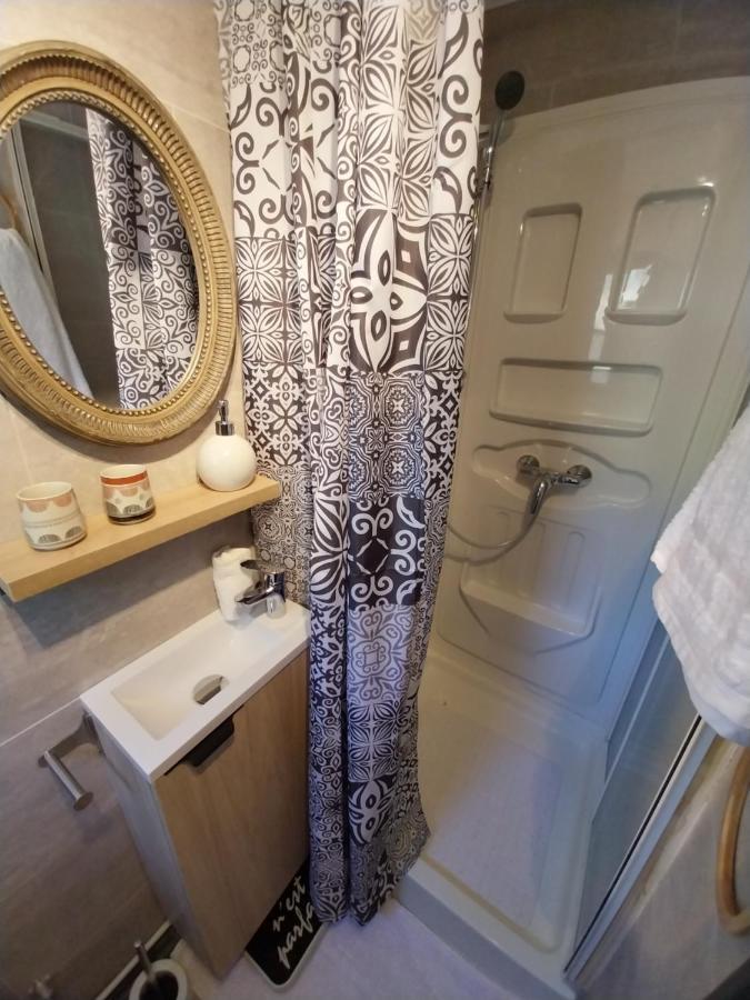 Petit Studio Dans La Prairie Saint-Auban  Екстер'єр фото